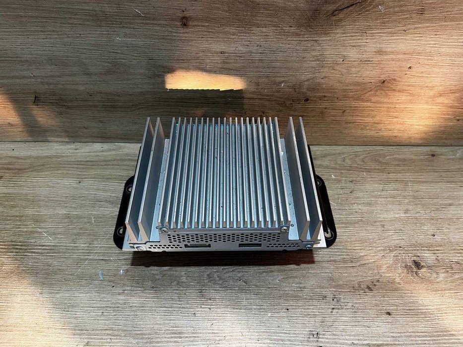 Блок управління підсилювач усилитель Hyundai IX35 Tucson ІХ35 Kia Spor