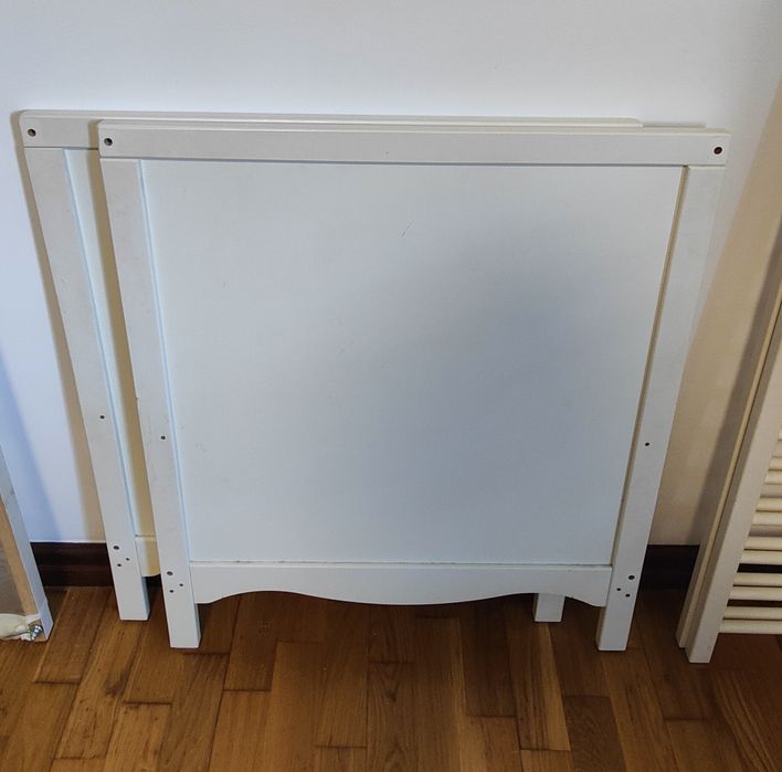 Berço + colchão 
Berço, branco, 60x120 cm