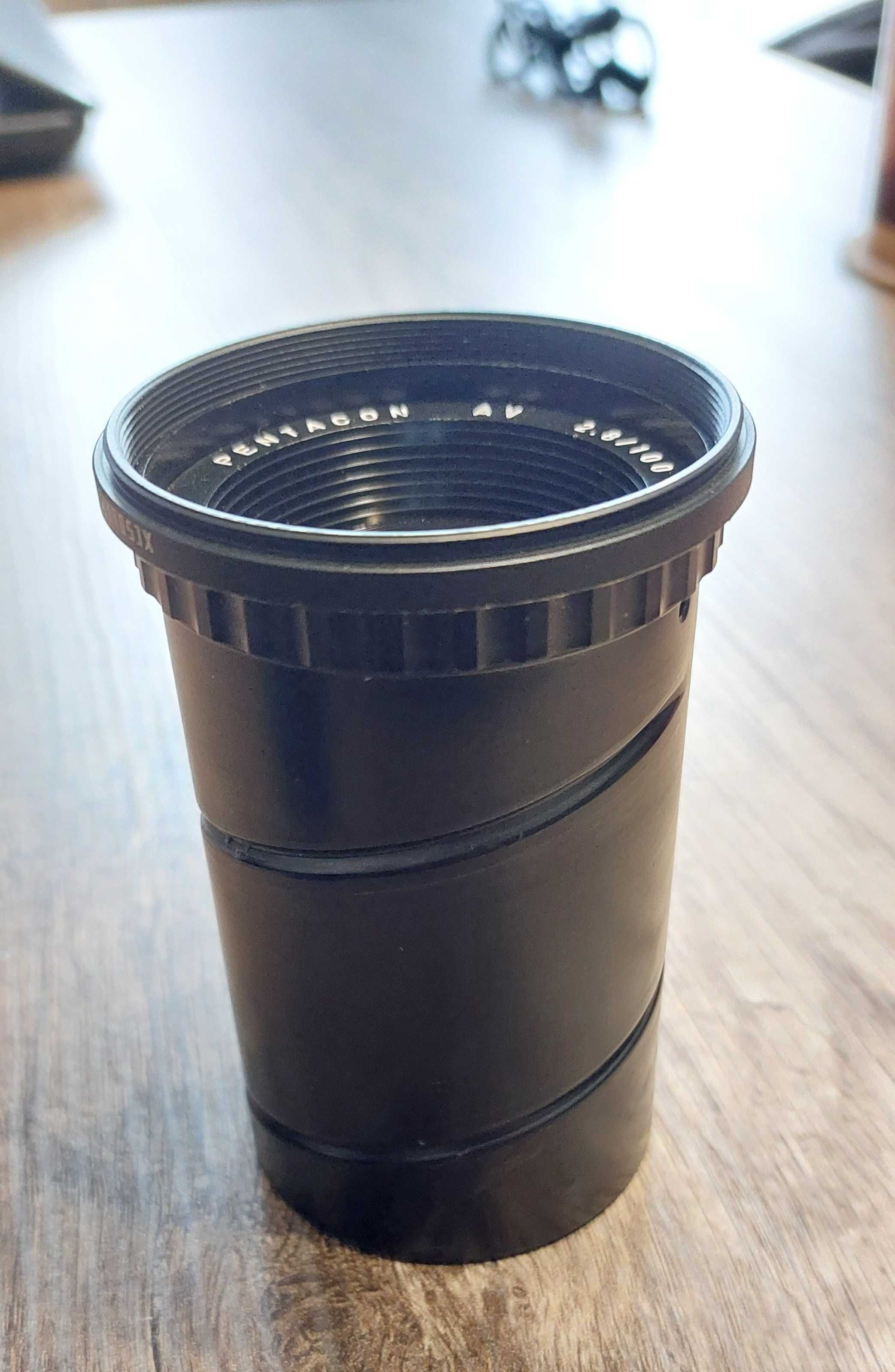 Pentacon av 100/2.8 aka trioplan