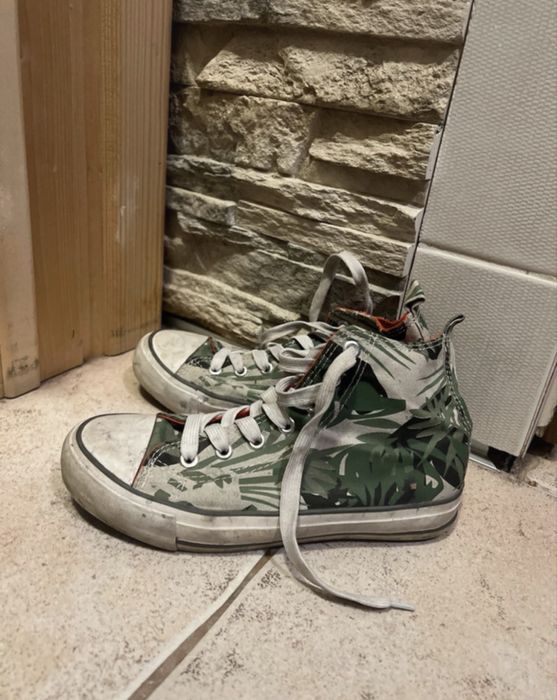 Zielone trampki za kostke
