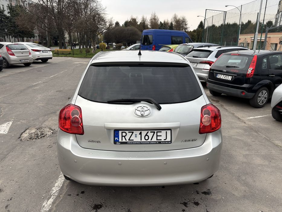 Toyota Auris 1.6