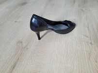 Buty czólenka Arturo Vicci r. 35/36