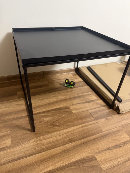 Stolik metalowy kawowy 60 x 60