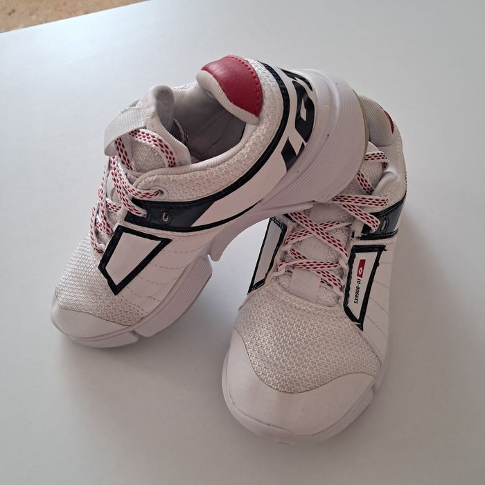 Sprzedam buty chłopięce