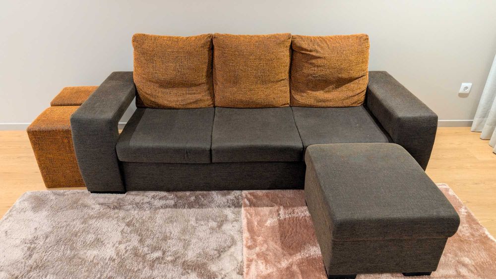 Sofá 3 lugares com 2 bancos e chaise long móvel