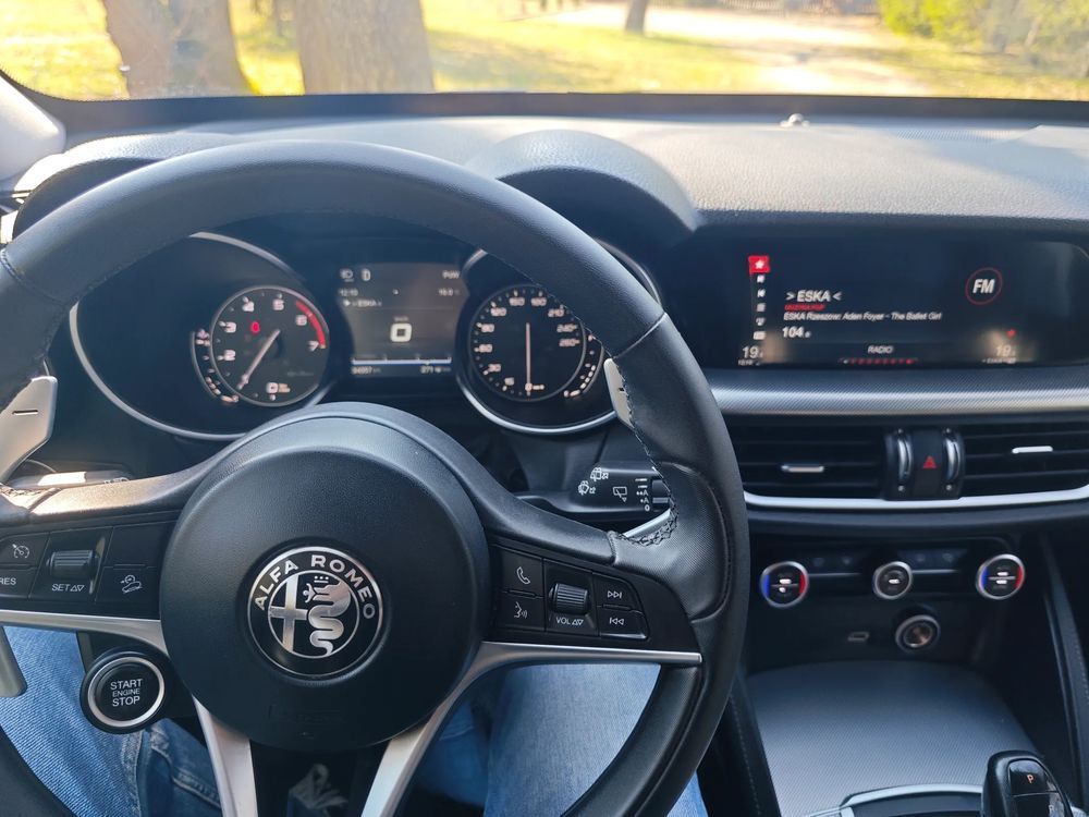 Alfa Romeo Stelvio Alfa Romeo Stelvio 2.0 280 KM Q4 | 2018 | 34 000 km | Automat | RACE