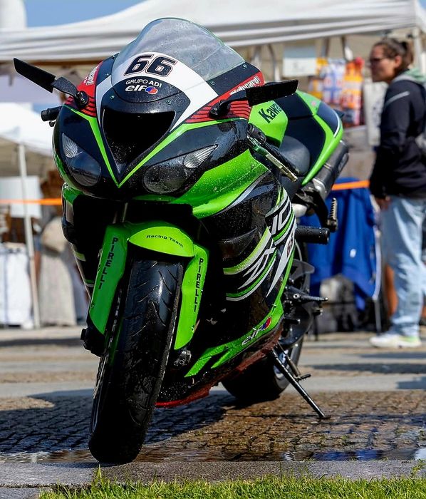 Kawasaki ninja zx10r