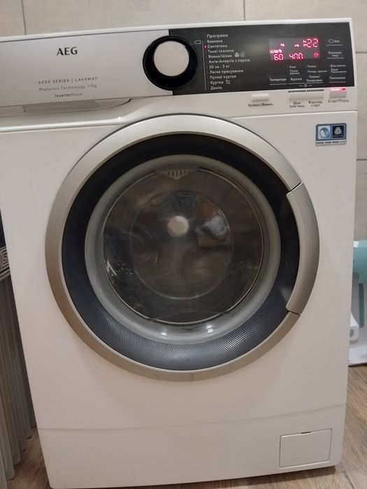 Пральна машина AEG