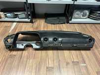 Tablier preto Mercedes W123
