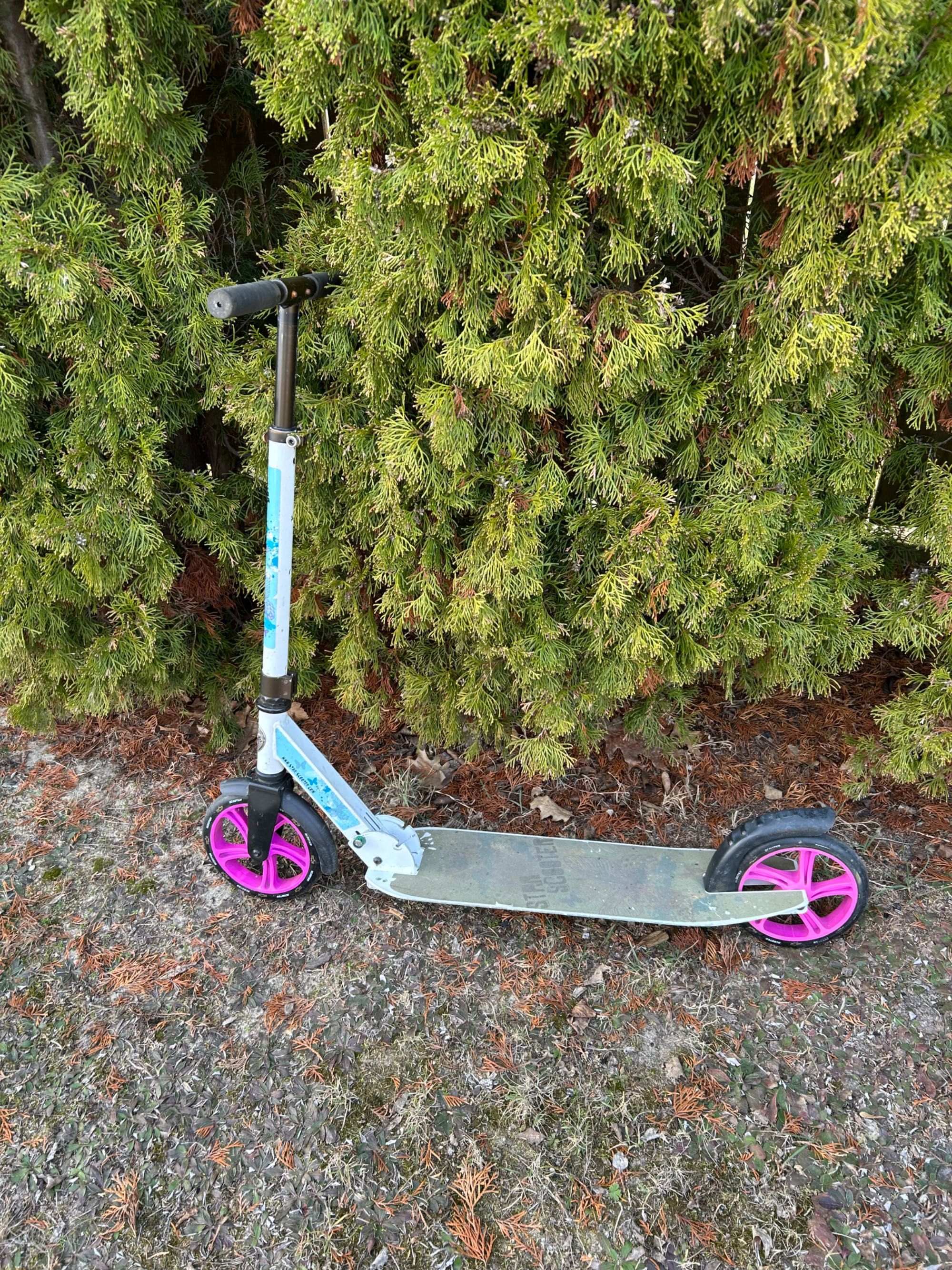 Hulajnoga scooter
