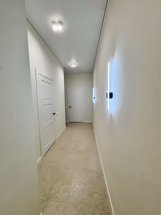 ПРОДАЖ просторої квартири з новим ремонтом