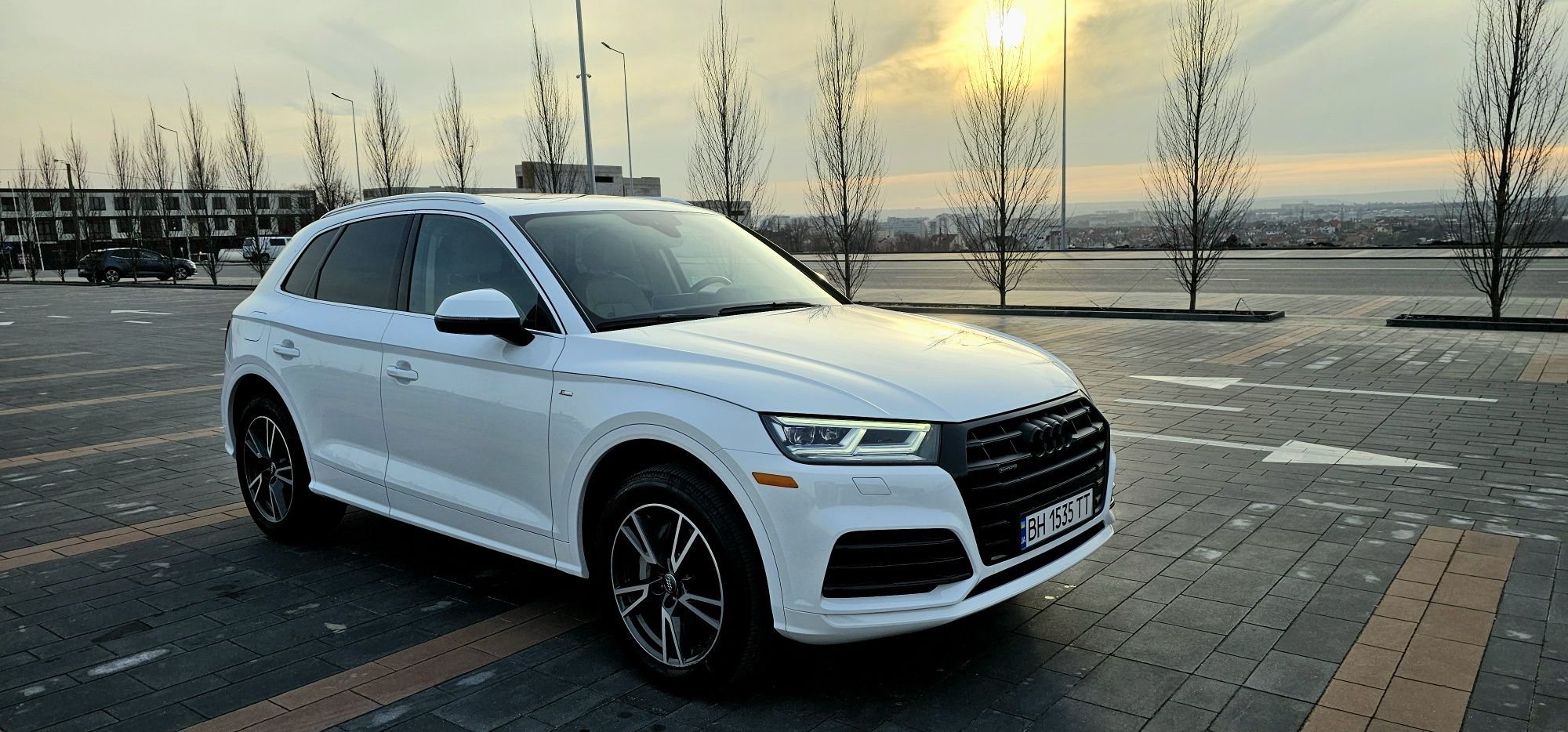 Audi Q5, plug-in, hybrid 2019