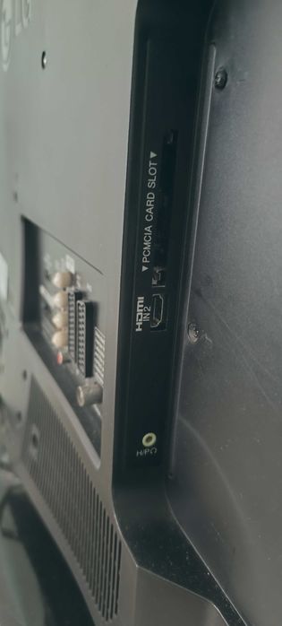 TV LG modelo 32LF2510 LCD 32”