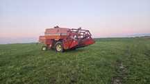 Kombajn zbożowy Massey Ferguson 187 silnik po remoncie