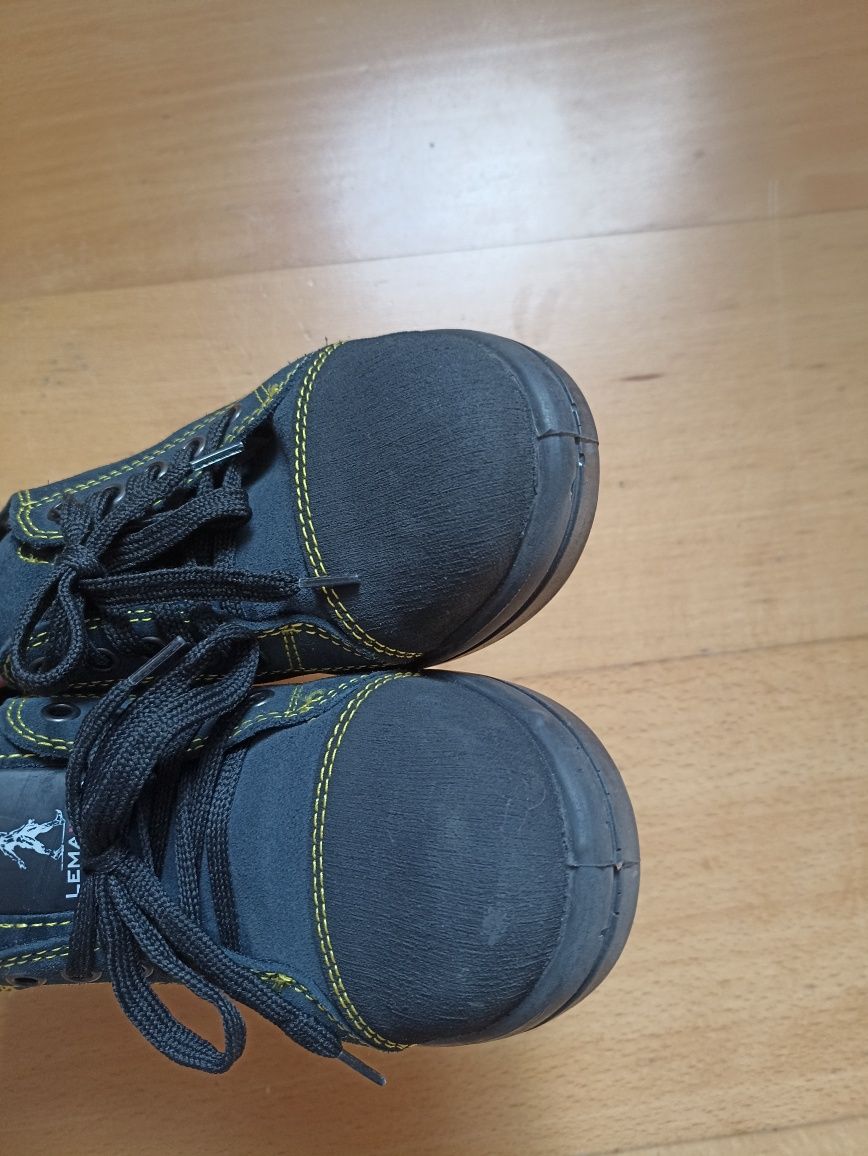 Buty robocze bezpieczne 37