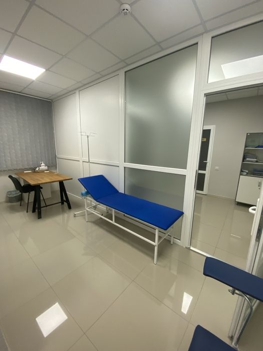 Приміщення під медичний центр, продаж або оренда