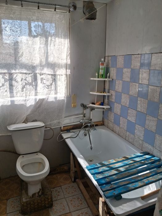 Продам будинок в смт Білики