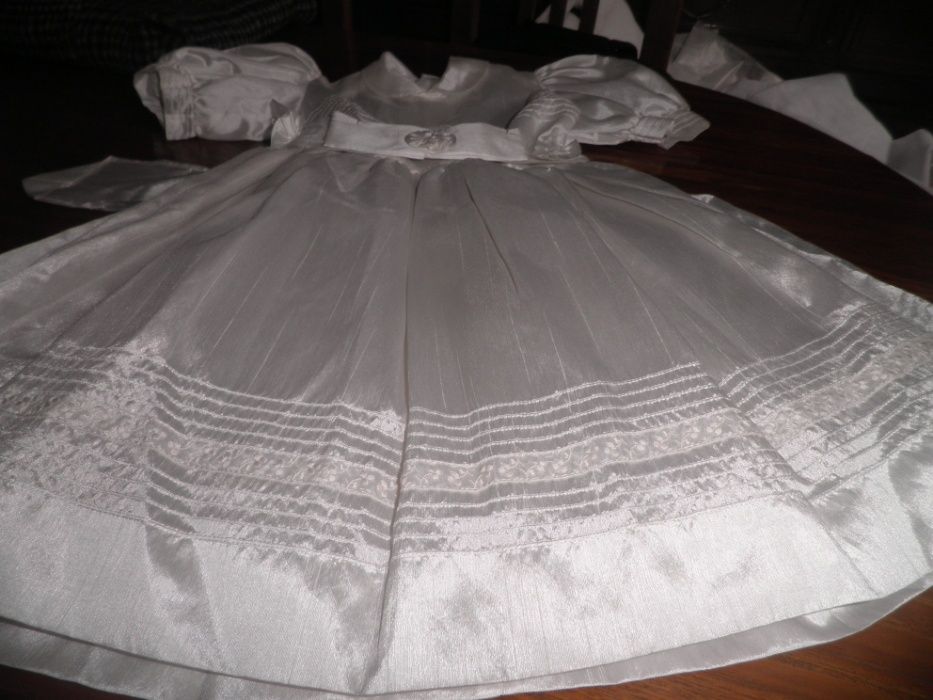 3 Vestidos para comunhão ou eventos
