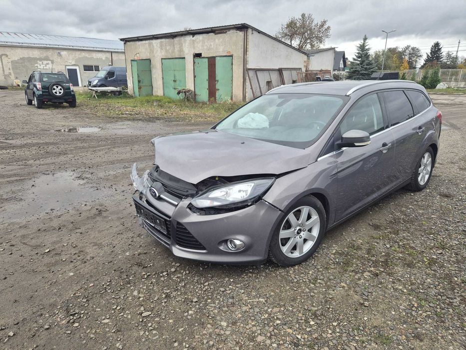 Ford Focus 1.6 Ecoboost 150KM Uszkodzony z Niemiec