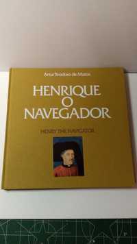 "Henrique o navegador" - Livro filatélico com selos