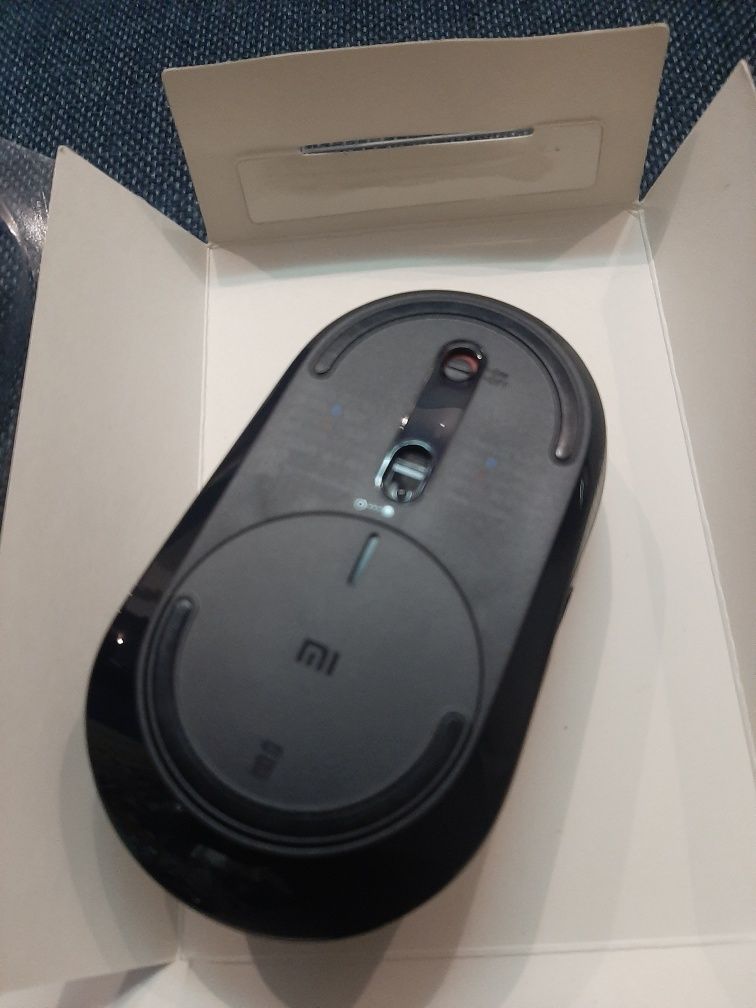 Mysz Xiaomi Mi Dual Mode Silent Edition czarna (WXSMSBMW02)