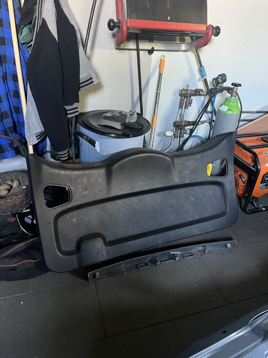 Osłona wewnetrzna klapy bagaznika ford s max
