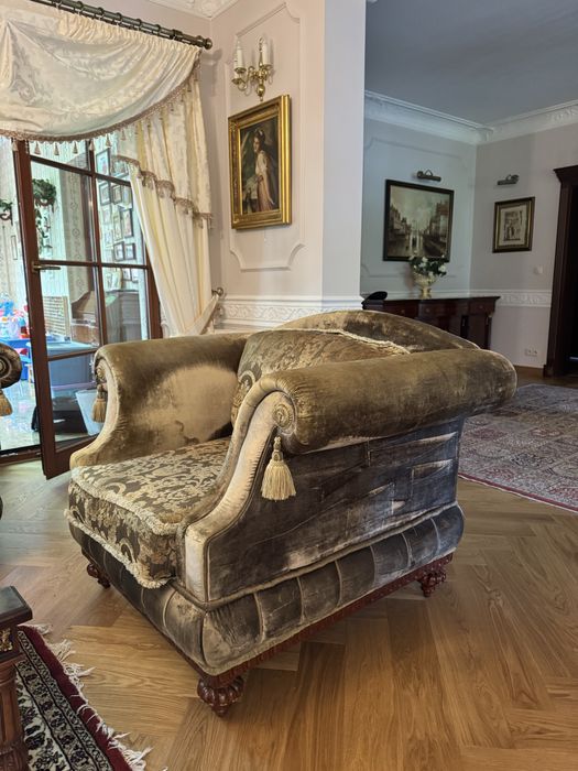 Stylowa sofa i dwa fotele – klasyczny zestaw, stan idealny