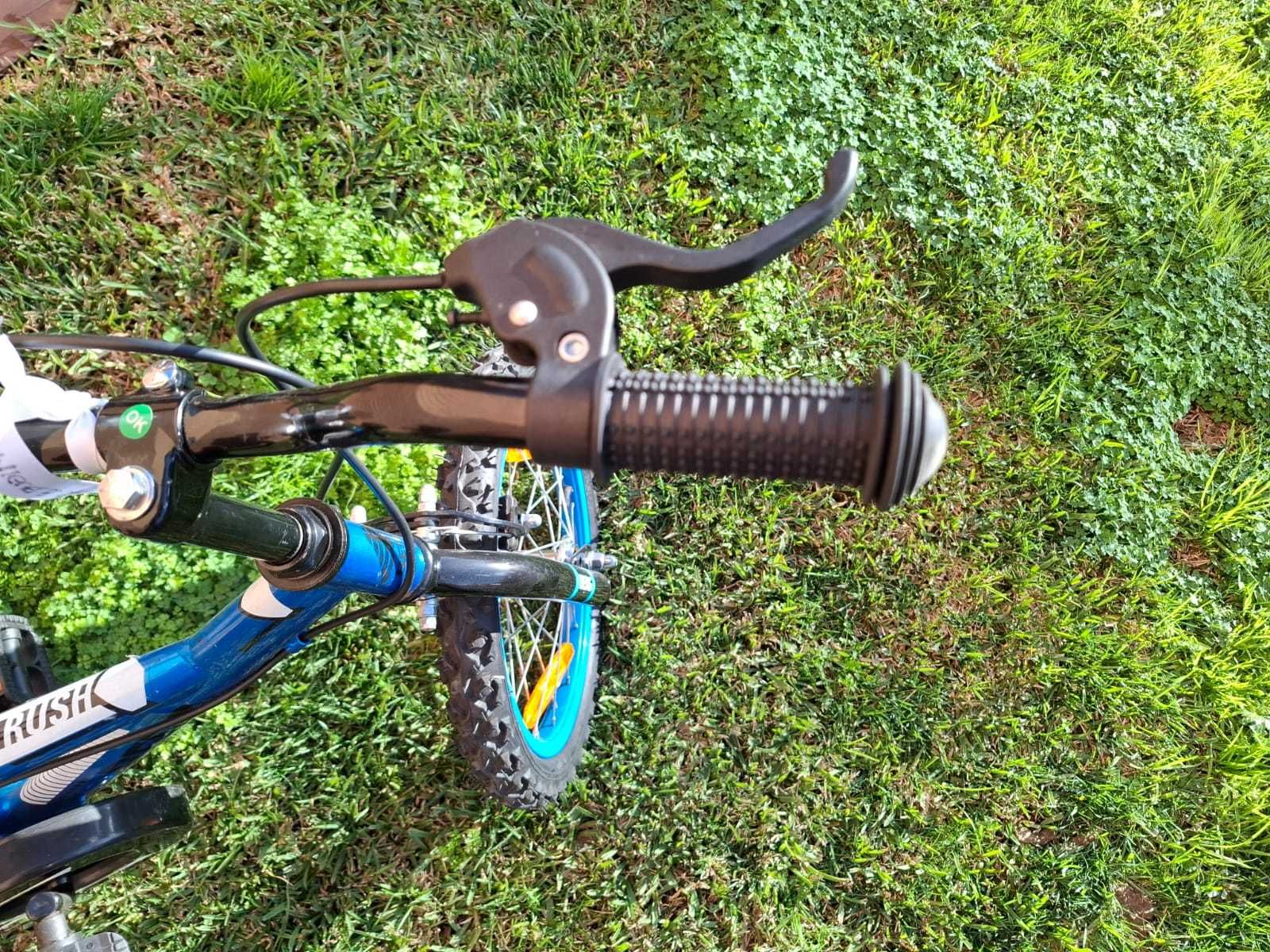 Bicicleta de Criança - Roda 16 como nova
