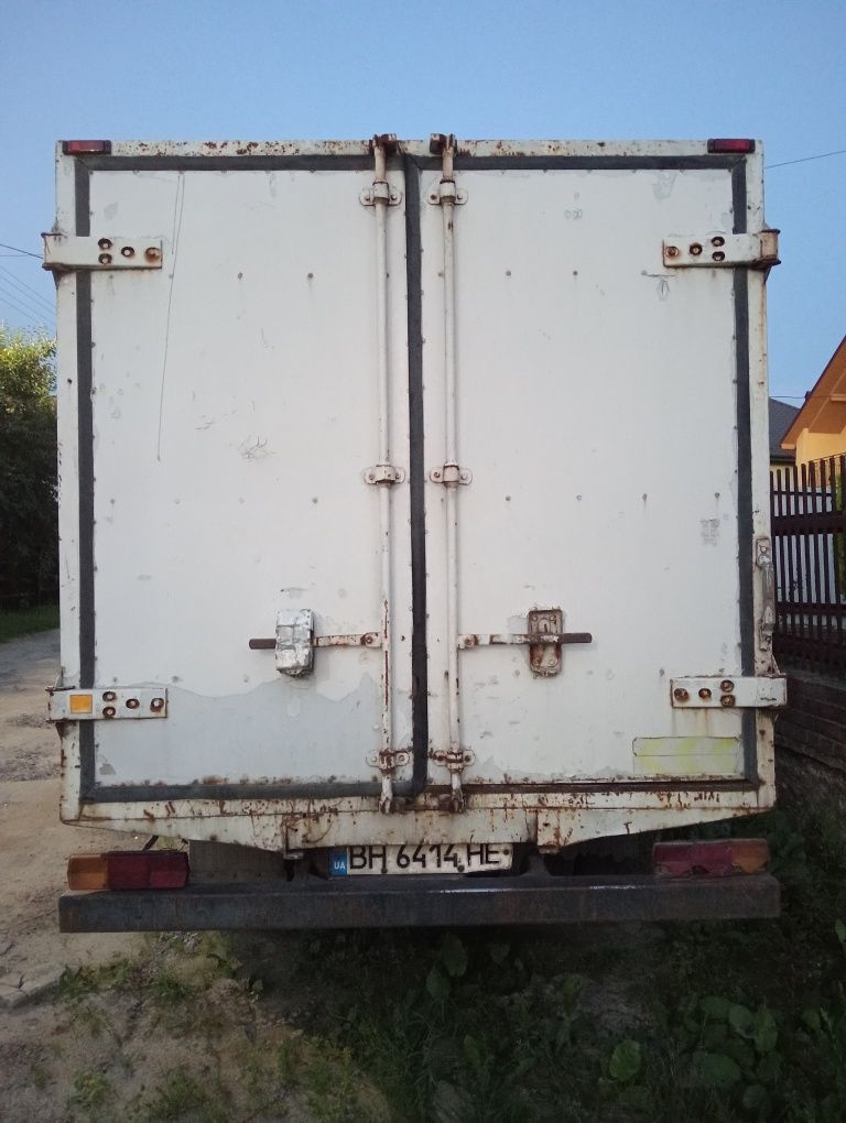 ДонгФен авто вантажне