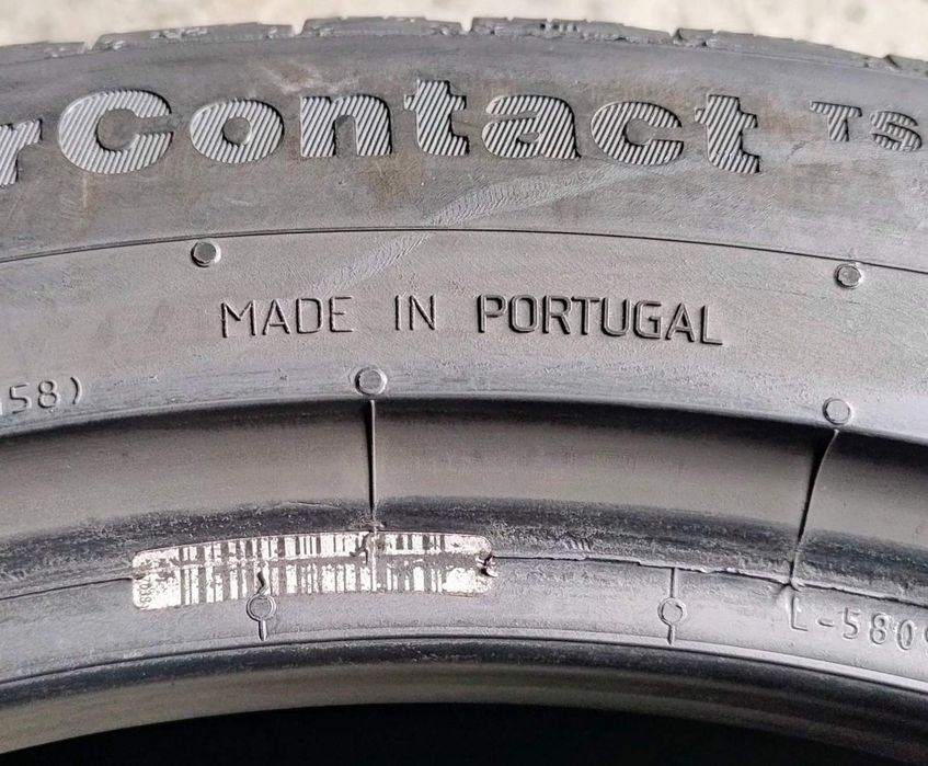 Шини зимові R18 235/45 Continental Winter Contact TS850P