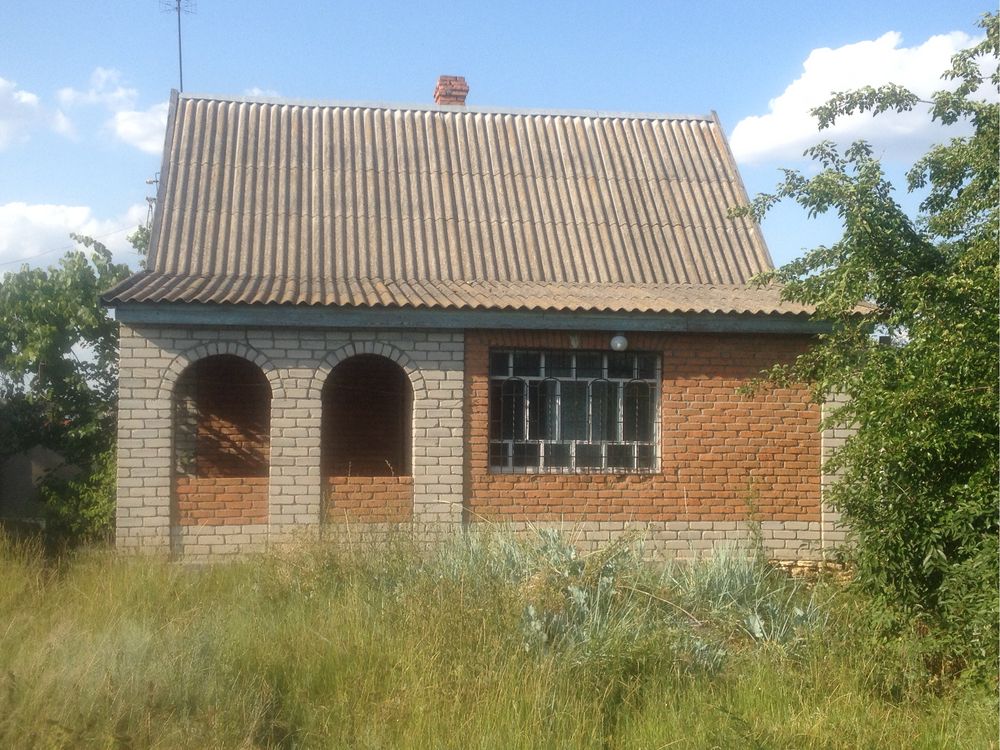 Продается дом с участком