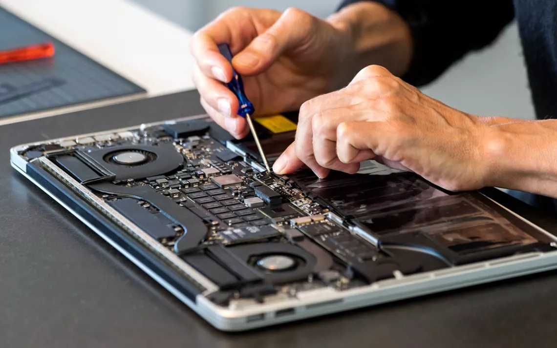 Czyszczenie laptopa lub komputera z dojazdem do klienta - 100 zł