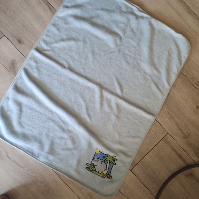 Zestaw kocyk x3 Wymiary 98x76 cm