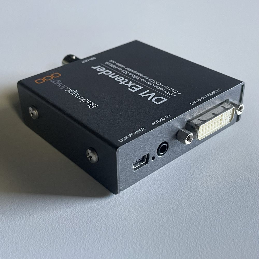 Blackmagic DVI Extender