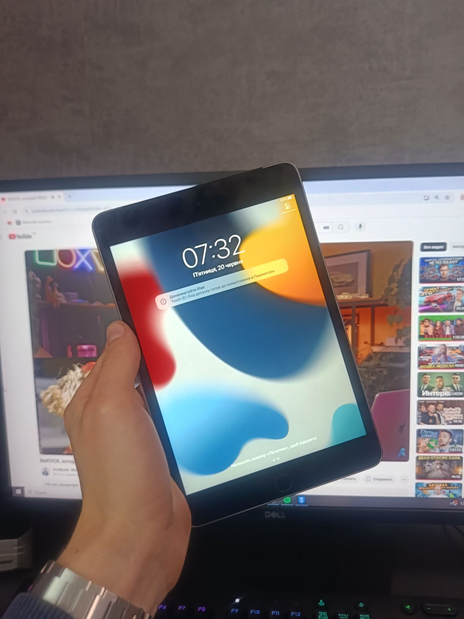 Ipad mini 4 128gb lte r-sim
