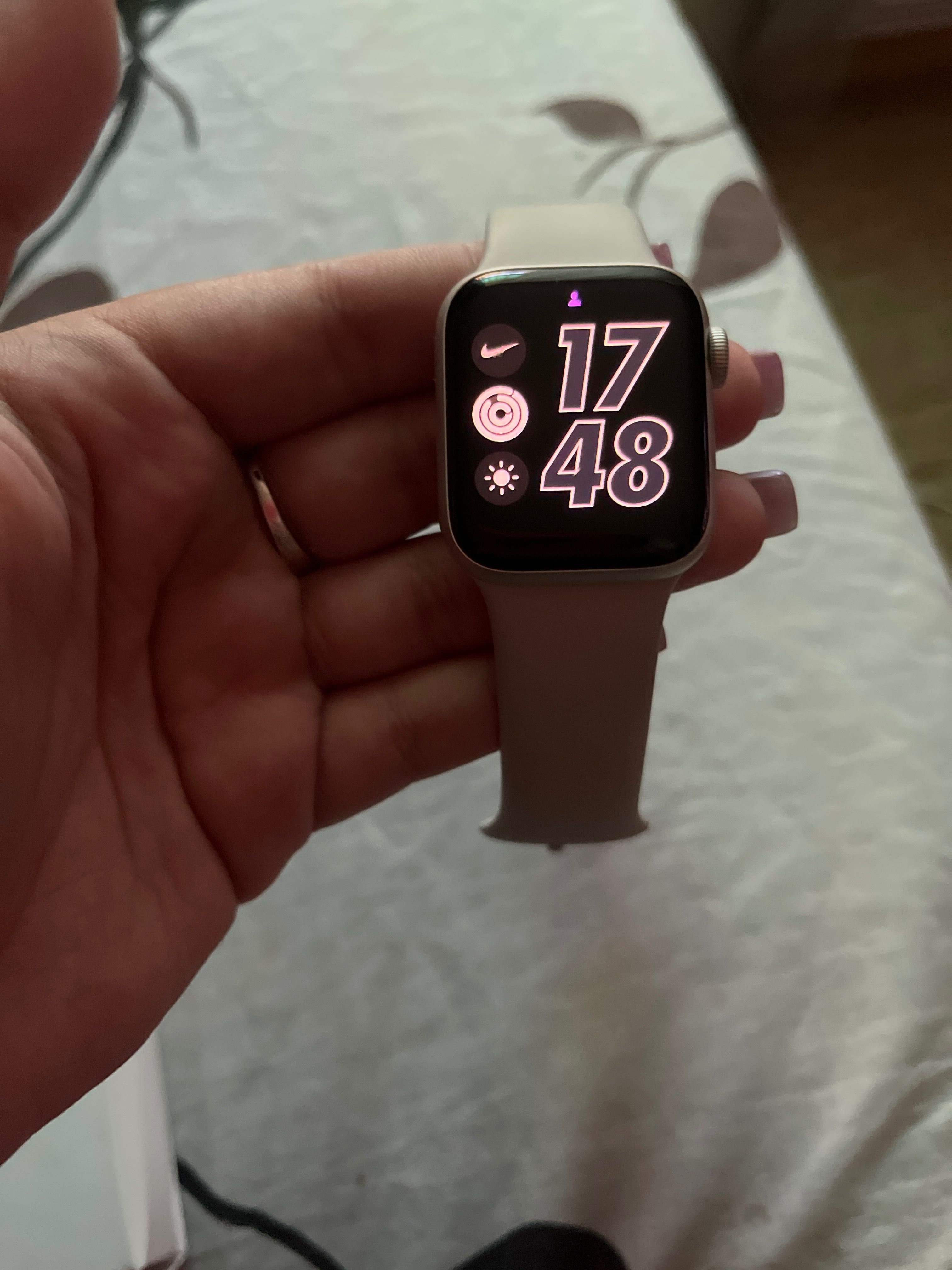 Годинник Apple Watch SE (Gen 2) 40 ST AL ST ME GPS-PRU