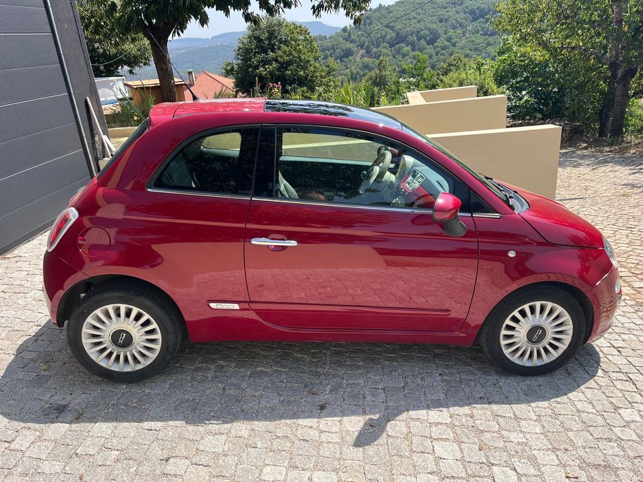 Fiat 500 vermelho