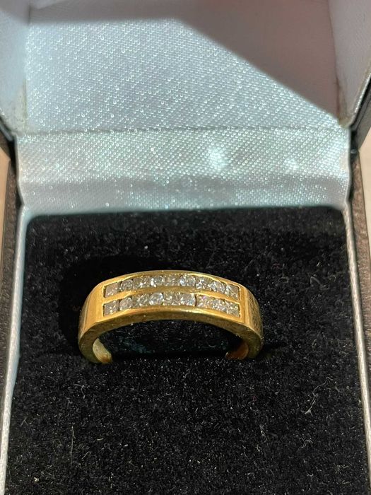 Męski sygnet z brylantami (2 rzędy)