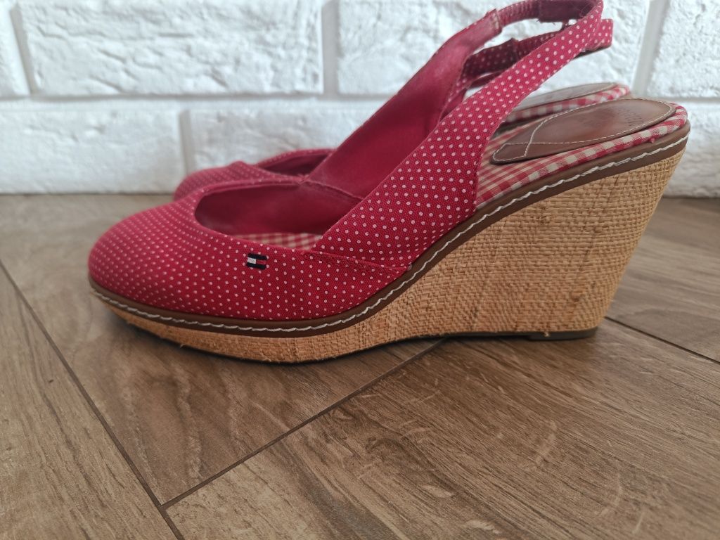 Buty Tommy Hilfiger r. 40