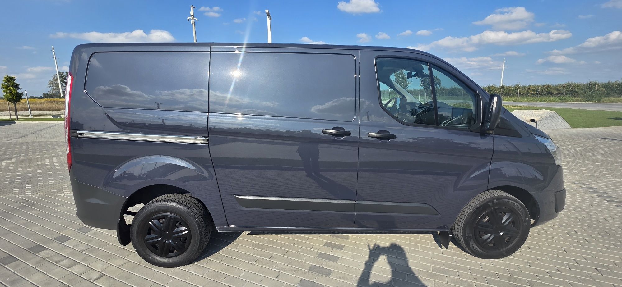 Ford Transit Custom 2.2 .125Km..2014r.zadbany ,186 tys .świeżo sprowa.