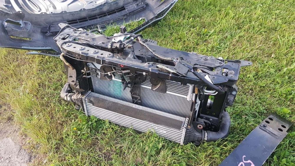 Перша Разборка Infiniti Q50 Q60 red sport Фара капот бампер двері