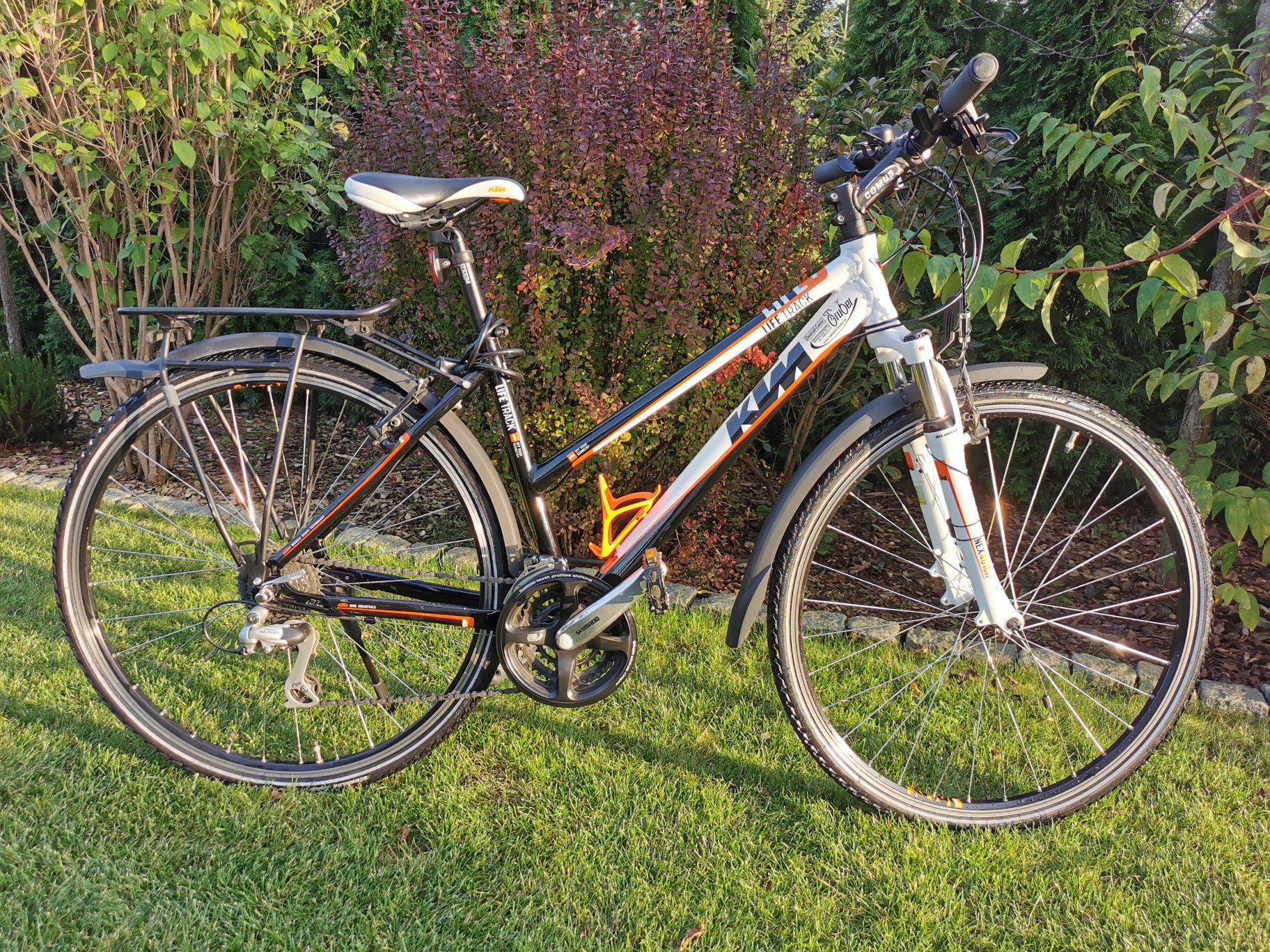 KTM 28" Life Track, rama 46