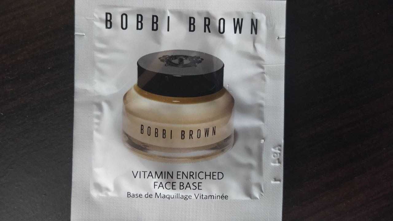 Витаминная база под макияж Bobbi Brown Vitamin Enriched Face Base США