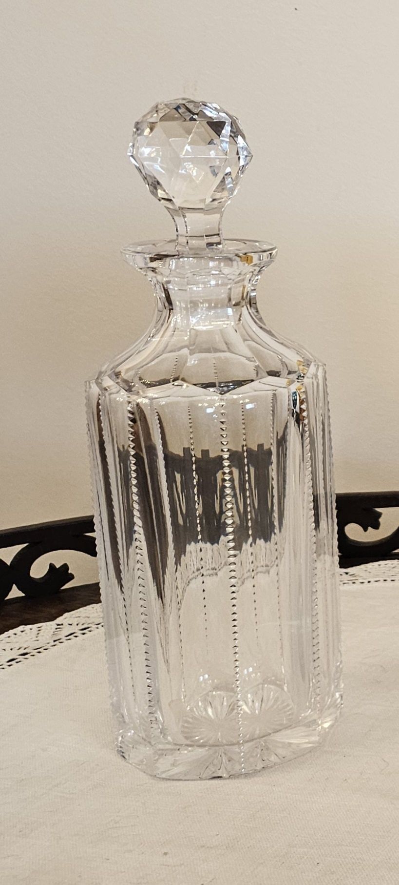 Decanter com 6 copos coloridos em Cristal