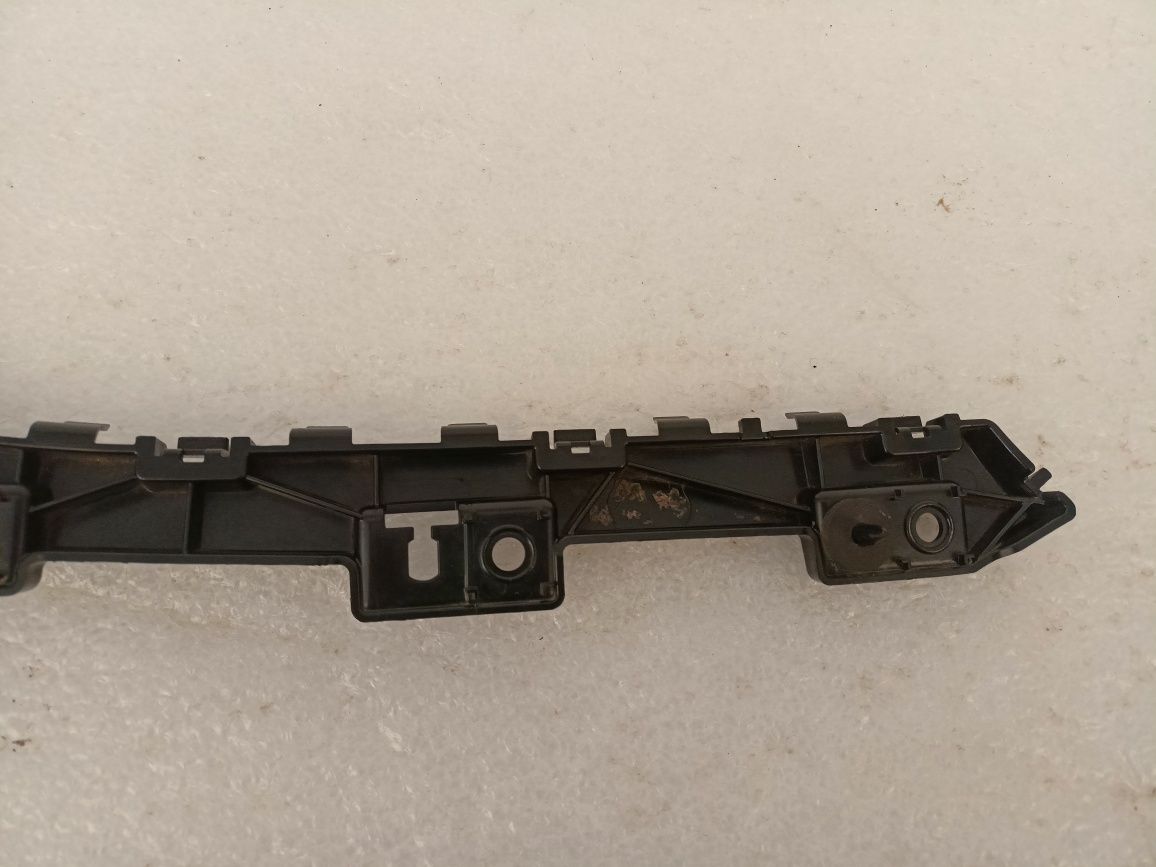 Ford S-Max MK2 ślizg zderzaka prawy tył tylny mocowanie