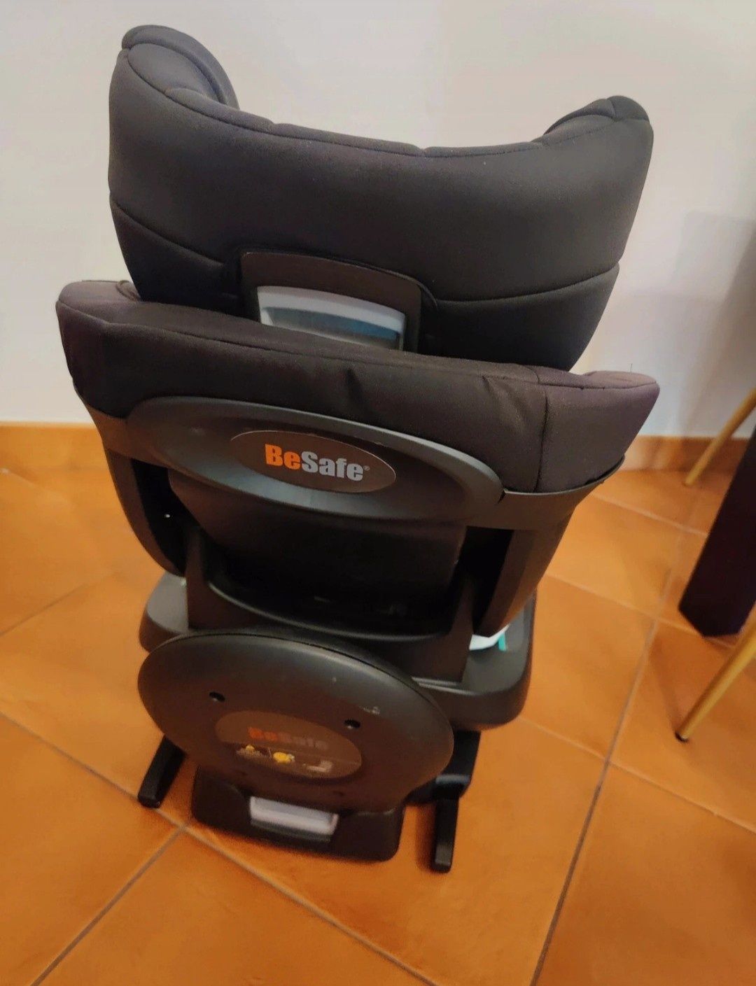 Cadeira Cadeira Auto BeSafe Izi modular desde o nascim.até 4 anos/18kg