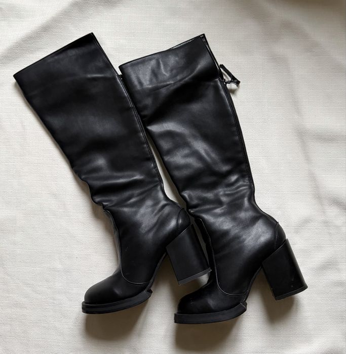 Чоботи шкіряні жіночі