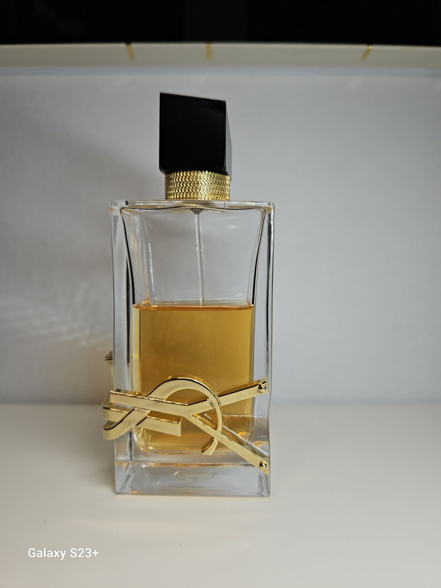 Perfumy LIBRE Yves Saint Laurent 90ml. Zostało 50-60ml