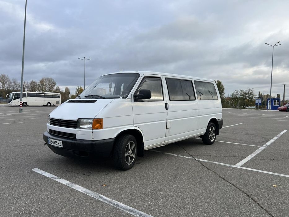 VW Transporter T4 2.5 бенз/газ ПАСАЖИР 2001 рік Довга база