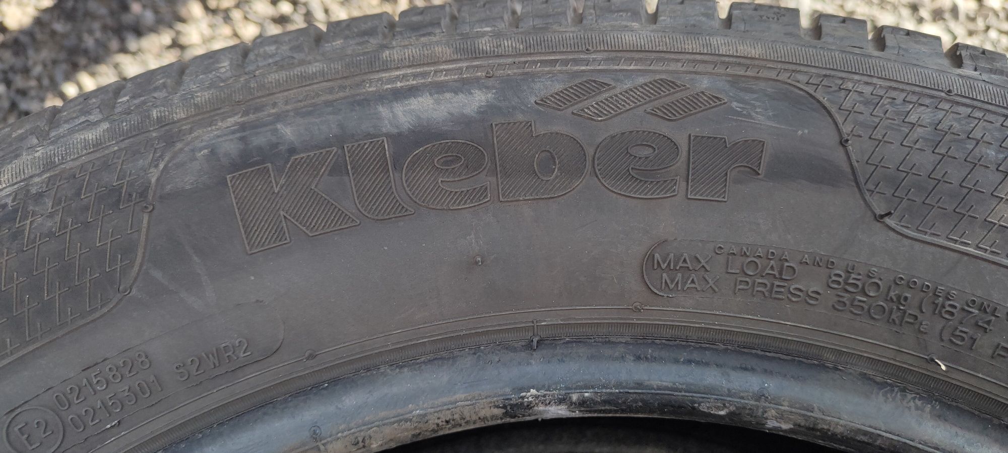 4 sztuki opon 225x65x17 z 2021r